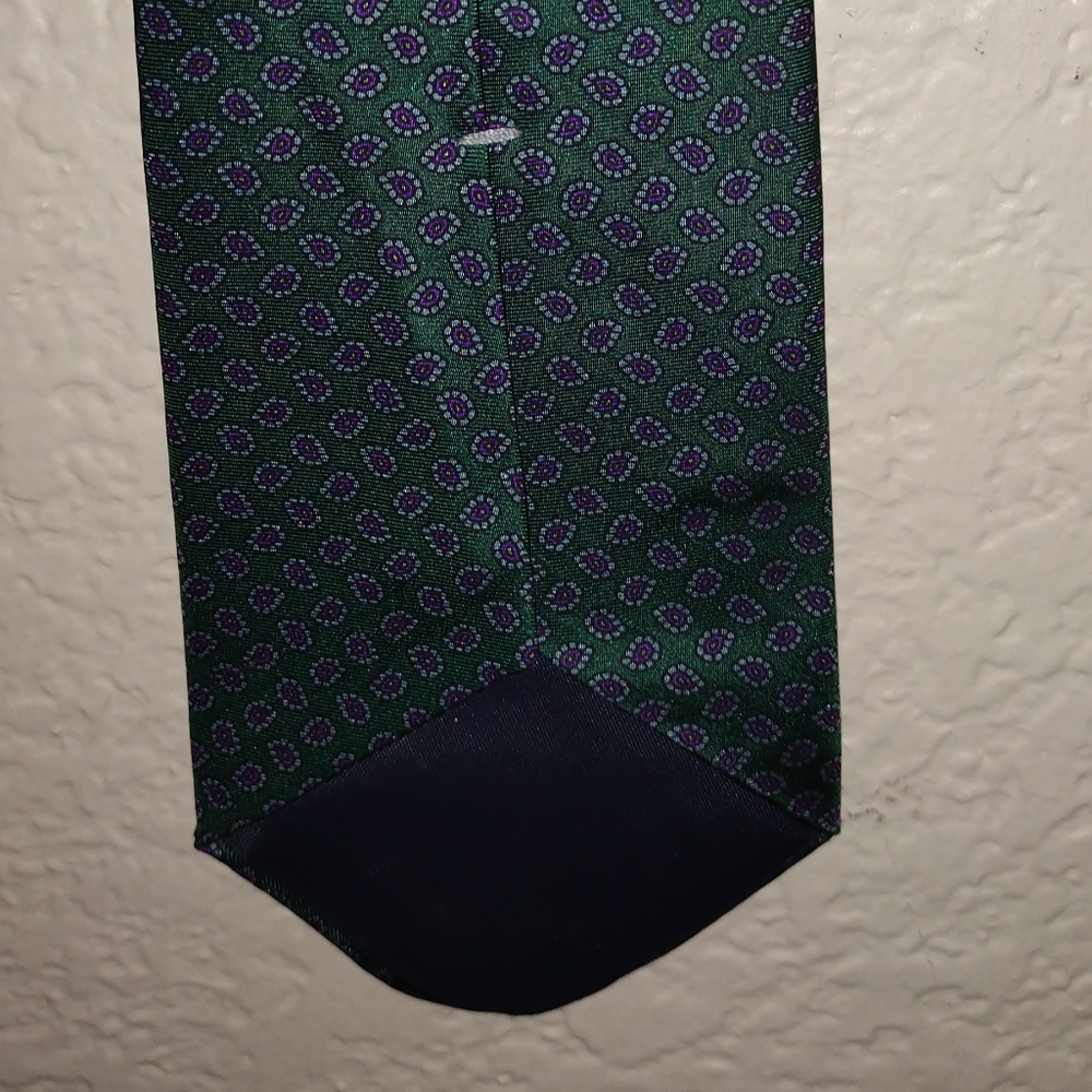 Necktie - Picture 4 of 5